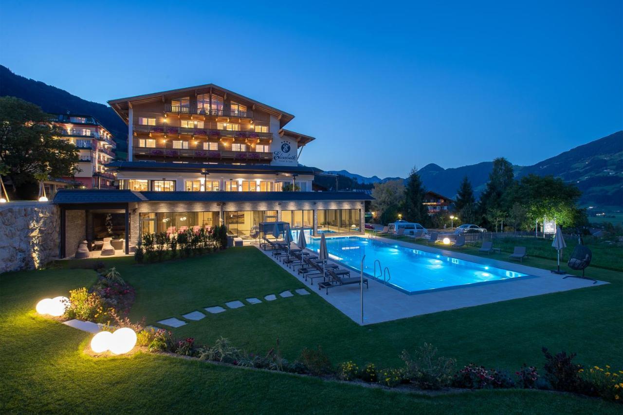 Hotel Elisabeth Fuegen Exterior photo